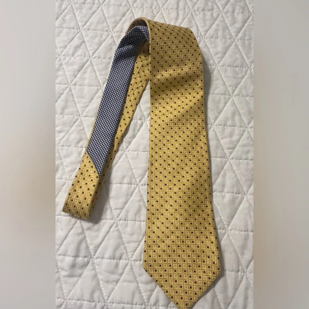 Tommy Hilfiger Tie Yellow With Blue White Squares 100% Silk Imported Made in USA